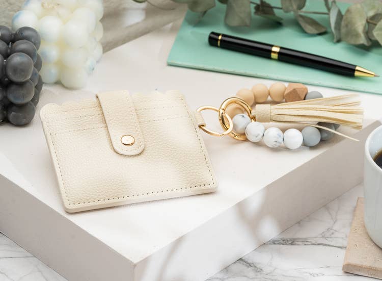 LEATHER KEYCHAIN WALLET WRISTLET - LIGHT CREAM