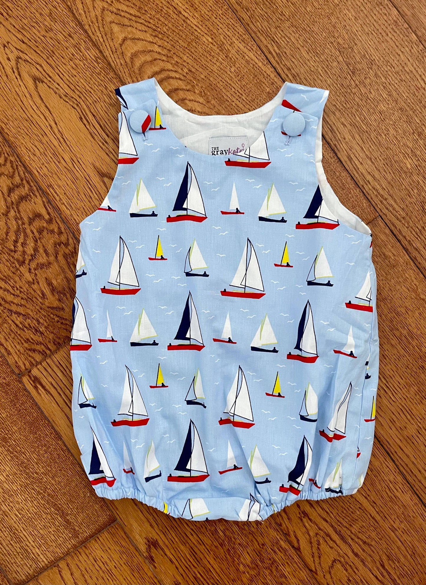 SAILBOAT BUBBLE