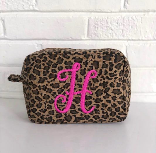 LEOPARD PRINT MAKEUP TOTE