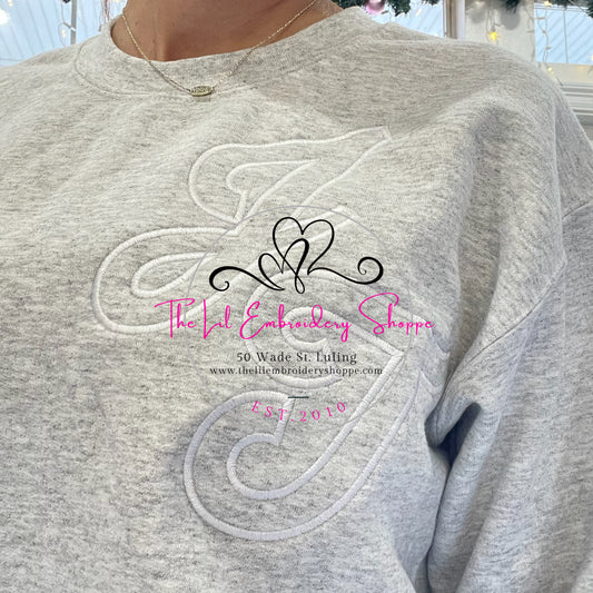 OVERSIZED INITIAL SWEATSHIRT