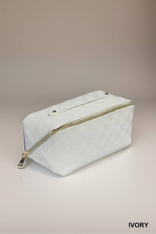 LEATHER MAKEUP BAG - IVORY